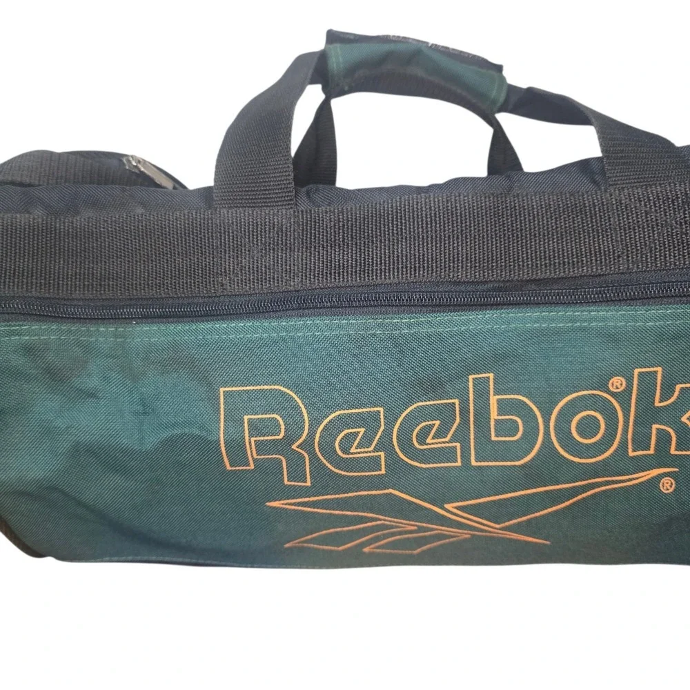 Vintage Reebok Green Black Barrel Duffle Gym Bag Detachable Shoulder Strap